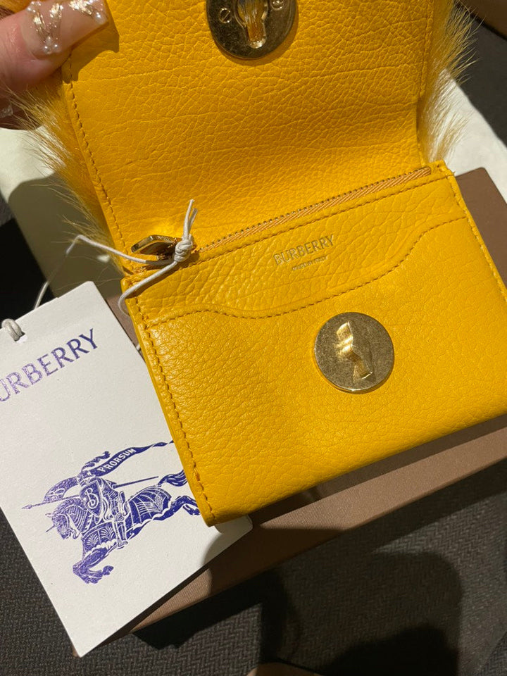 Burberry LS Compact Wallet Mimosa ‚Äì Fur Wallet