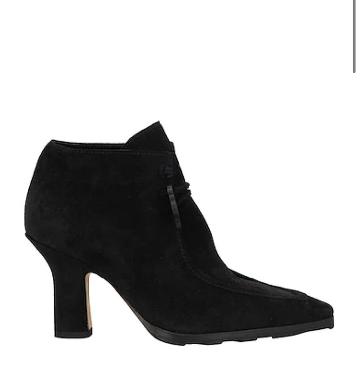 Burberry LF Sovereign Bootie Leather Black