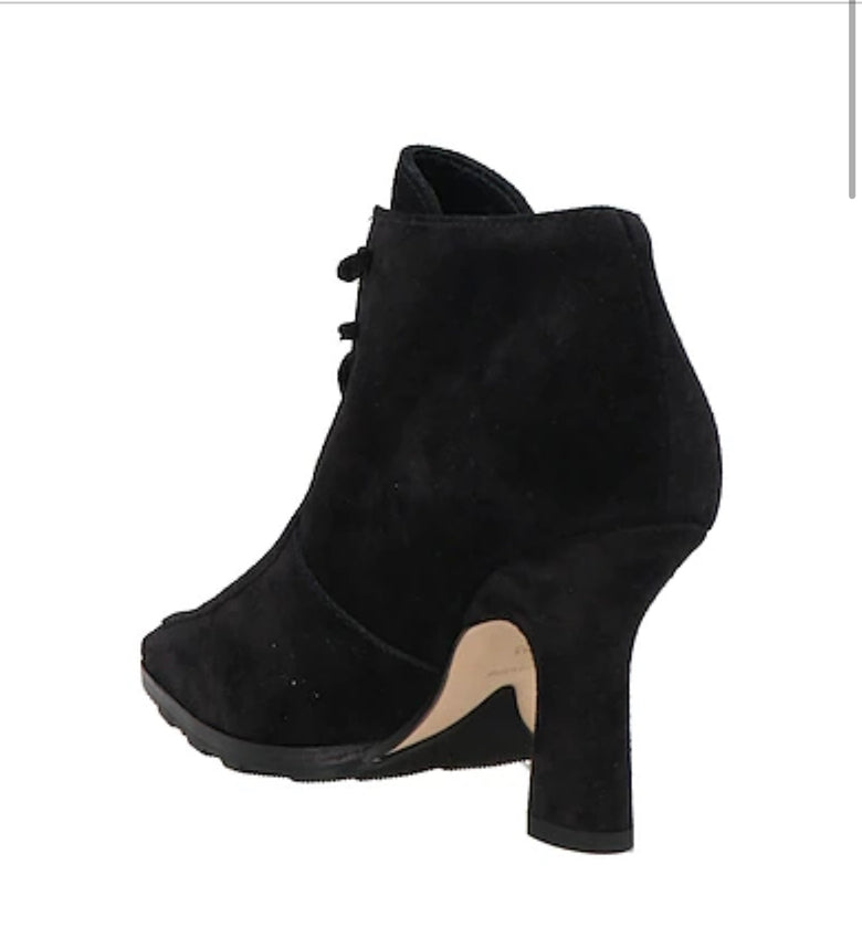 Burberry LF Sovereign Bootie Leather Black