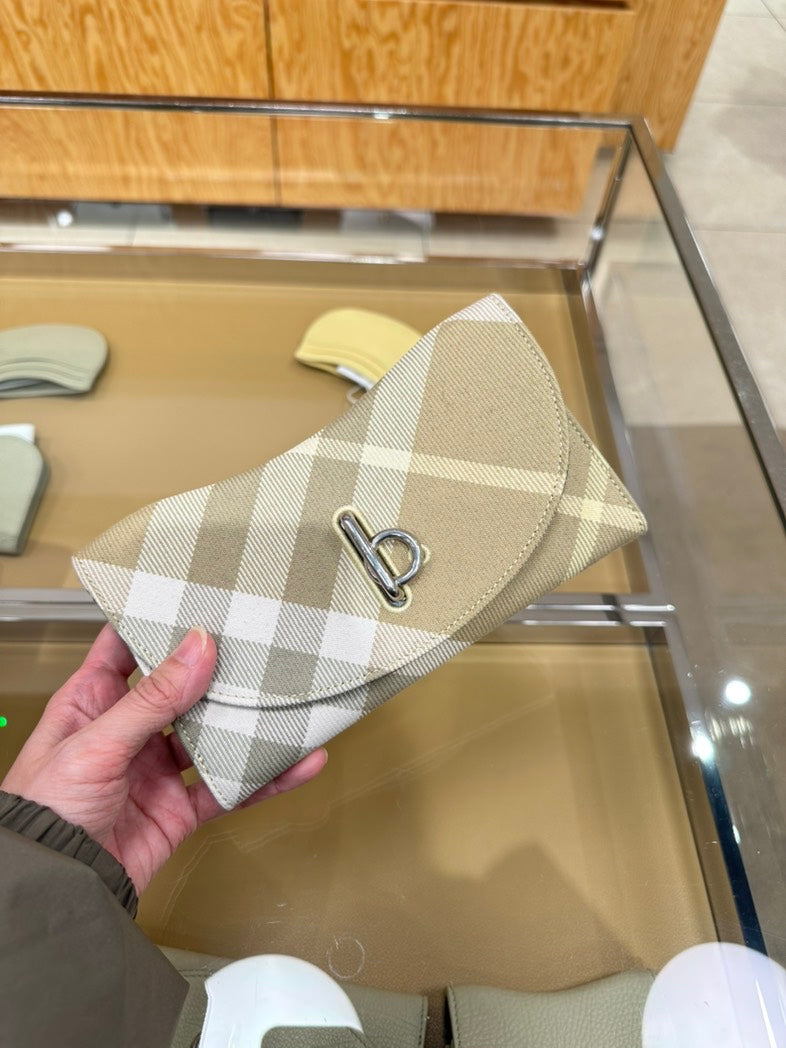 Burberry LS Rocking Long Wallet Beige Canvas Check Wallet
