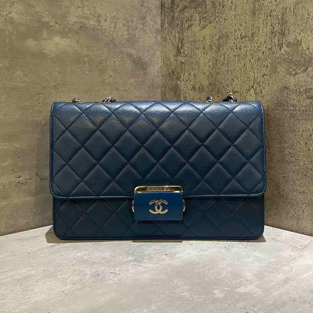 Top Quality Chanel Boy Blue Quilted Leather Flap Bag Medium