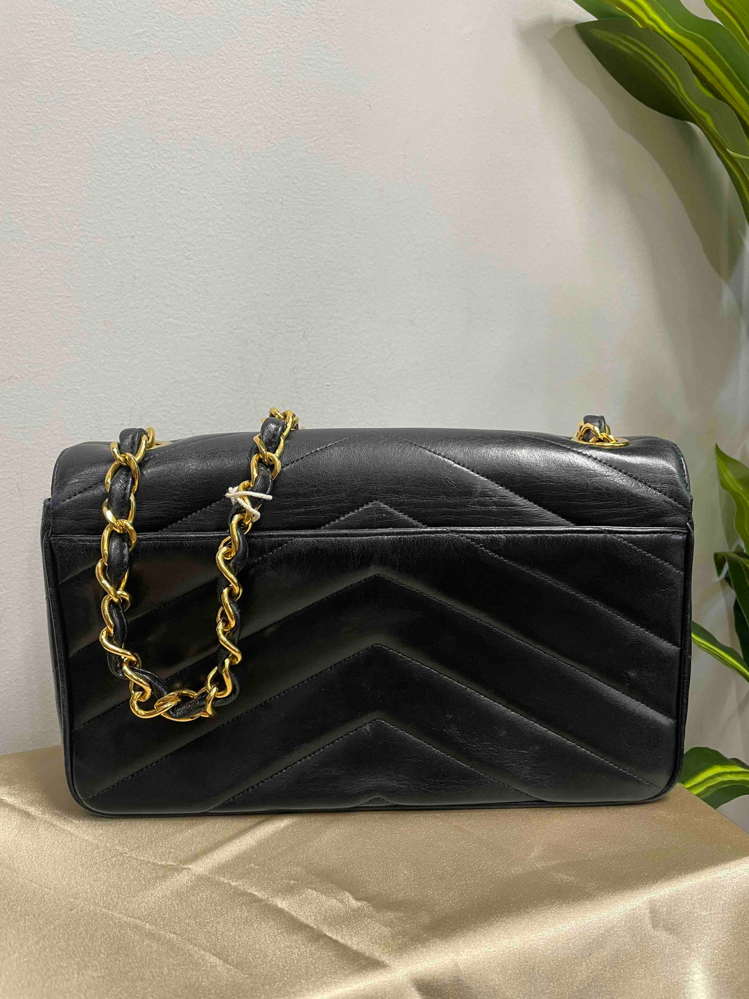 Top Quality Chanel ChainBag Classic Black Leather Shoulder Bag