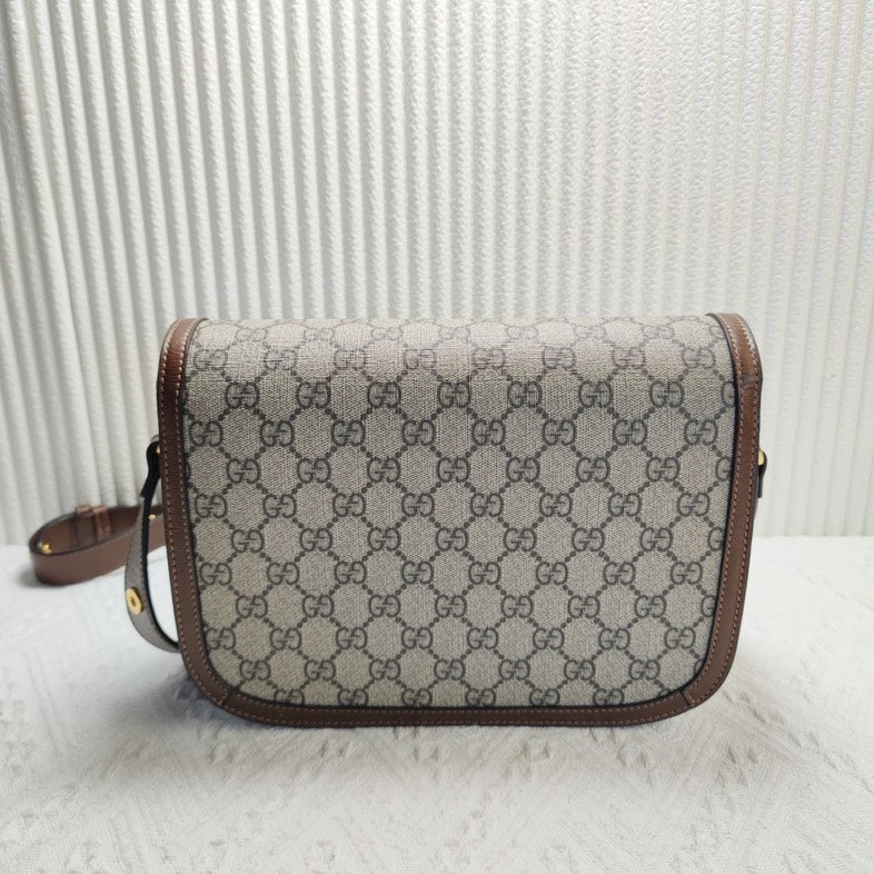 Gucci GG Supreme Monogram Beige Crossbody Bag 11900790