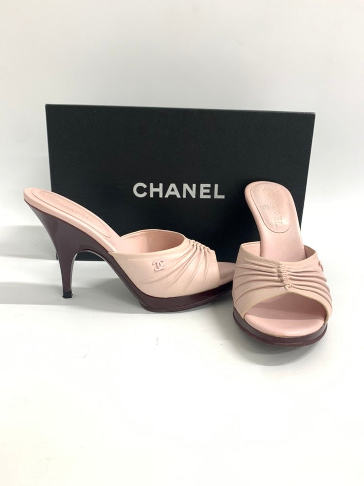 Top Quality Chanel Beige Strappy Sandals