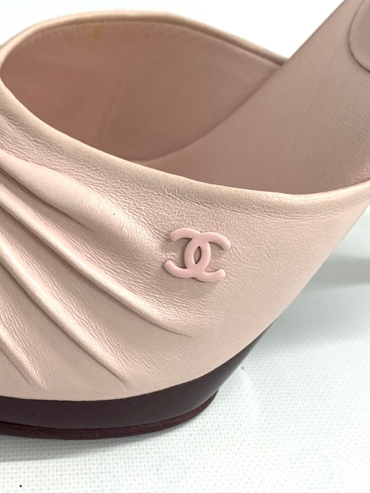 Top Quality Chanel Beige Strappy Sandals