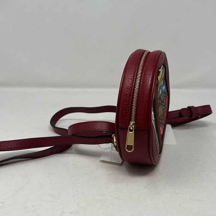 Gucci GG Marmont Floral Canvas and Leather Round Crossbody Bag in Red