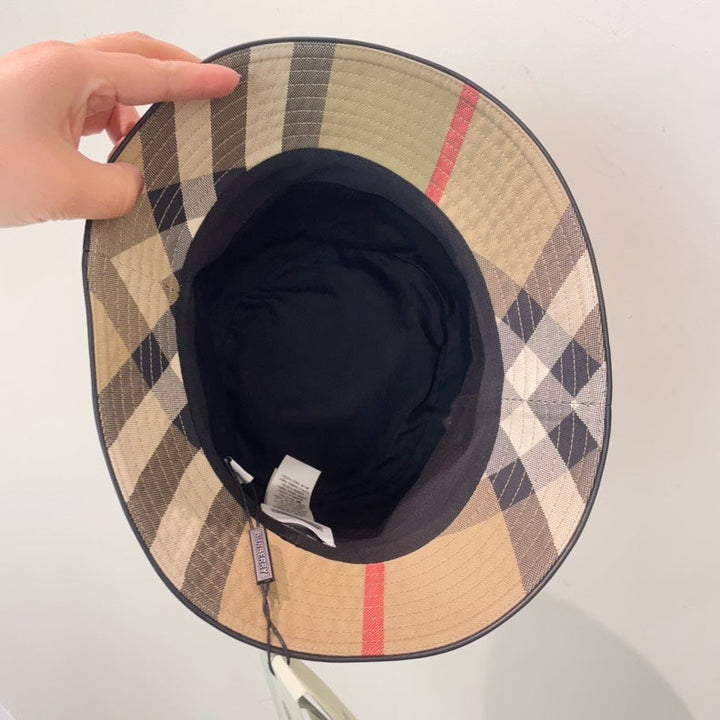 Burberry Vintage Check Bucket Hat Beige OS