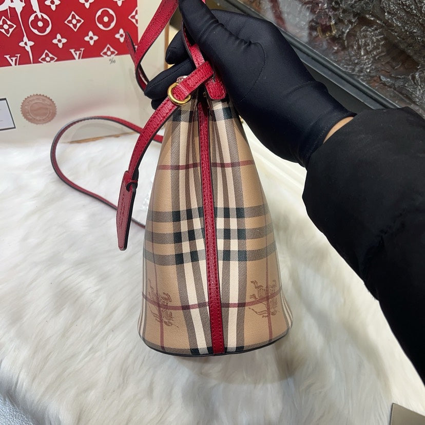 Burberry Vintage Check Beige Bucket Bag