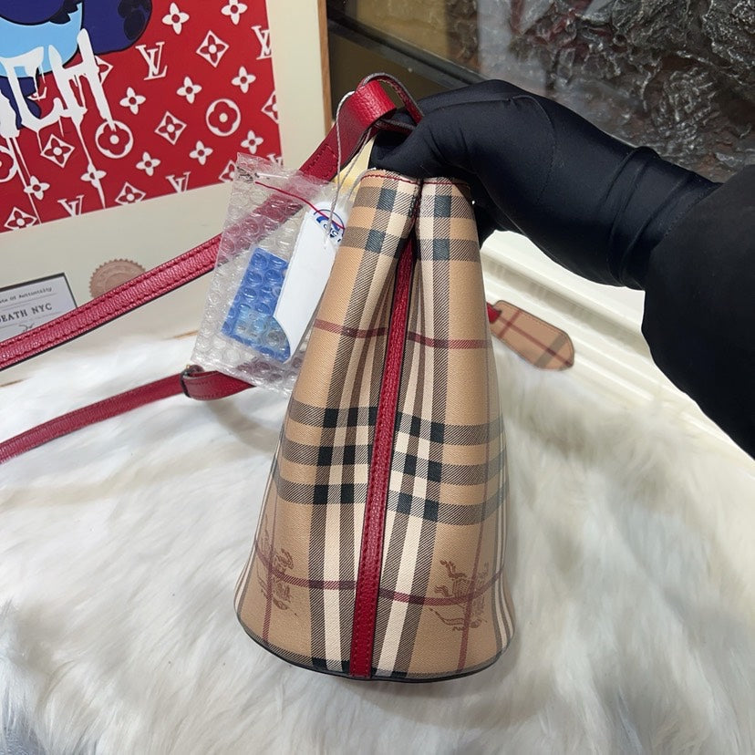Burberry Vintage Check Beige Bucket Bag