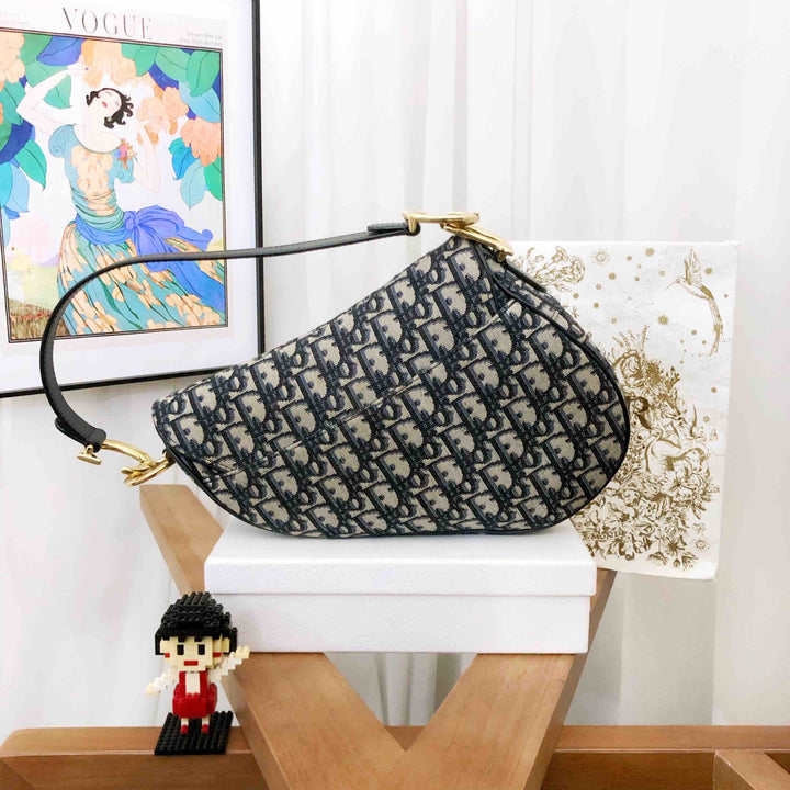 Top quality Dior Saddle Bag Medium Black Canvas Shoulder Bag