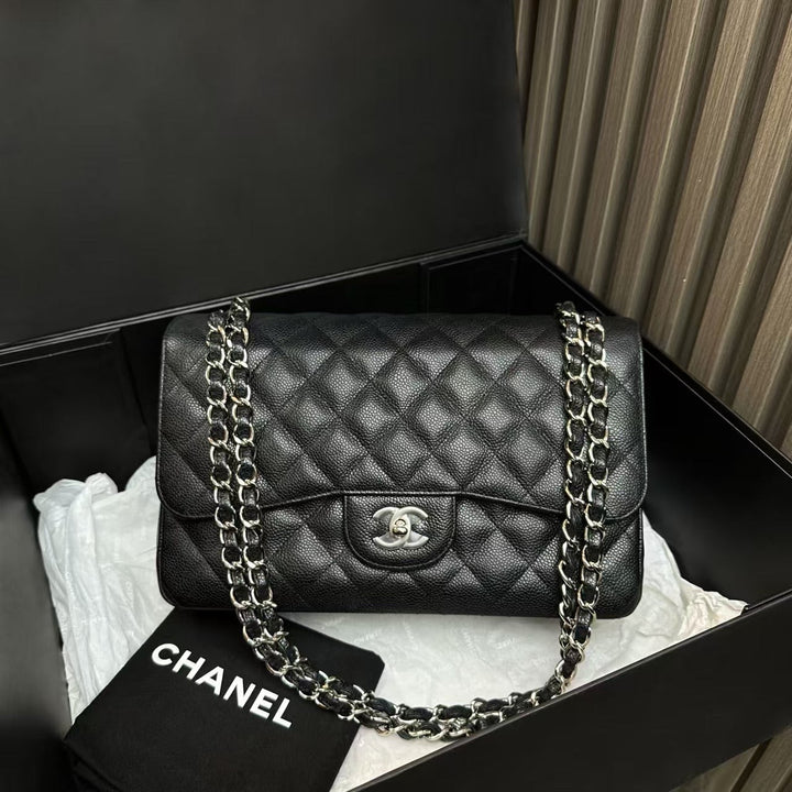 Top Quality Chanel Classic Flap Black Leather Shoulder Bag