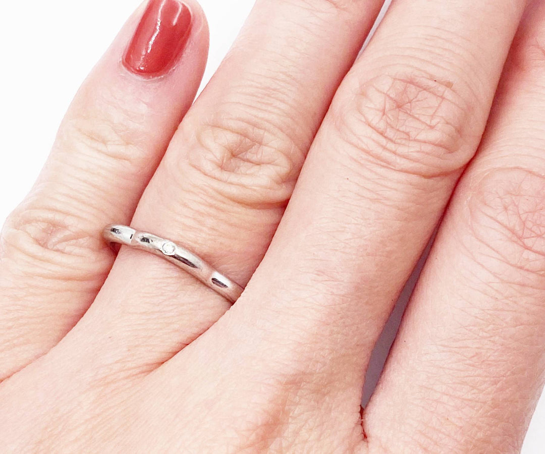 Chanel 18k 750 White Gold Camellia 1 Diamond Ring
