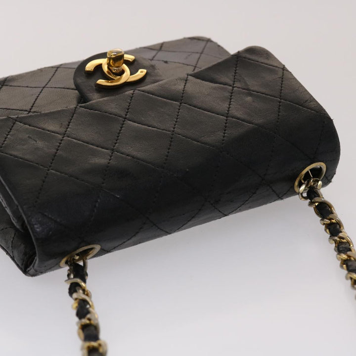 Top Quality Chanel Matelasse Chain New Shoulder Bag Lamb Skin Black Gold CC Auth 24557A