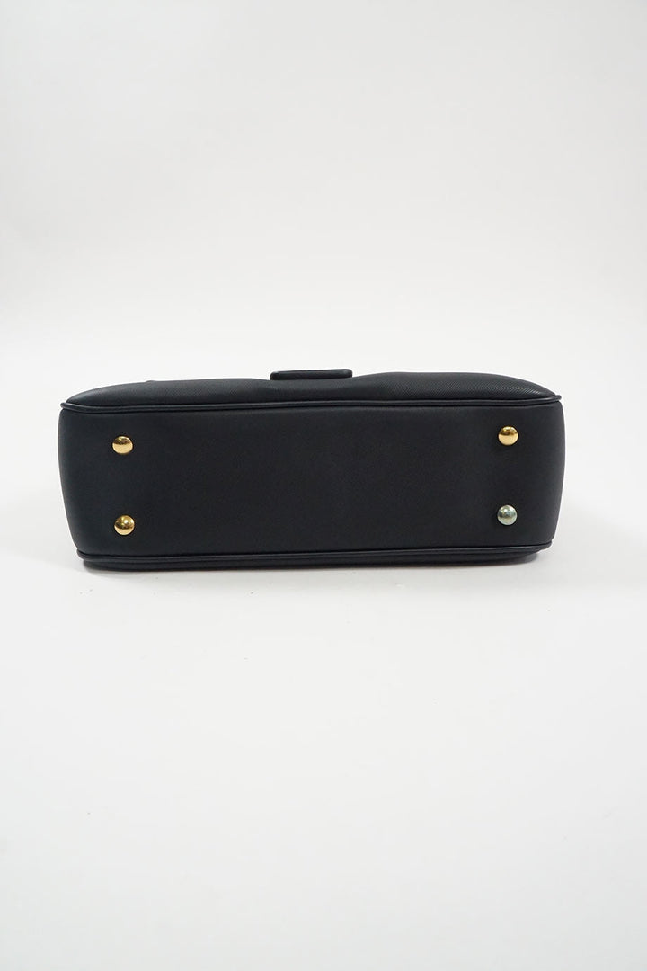 Top Quality Burberry Black Medium Trench Leather DK88 Top Handle Bag with detachable shoulder strap