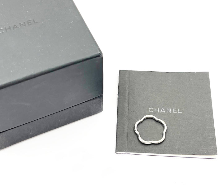 Chanel 18k 750 White Gold Camellia 1 Diamond Ring