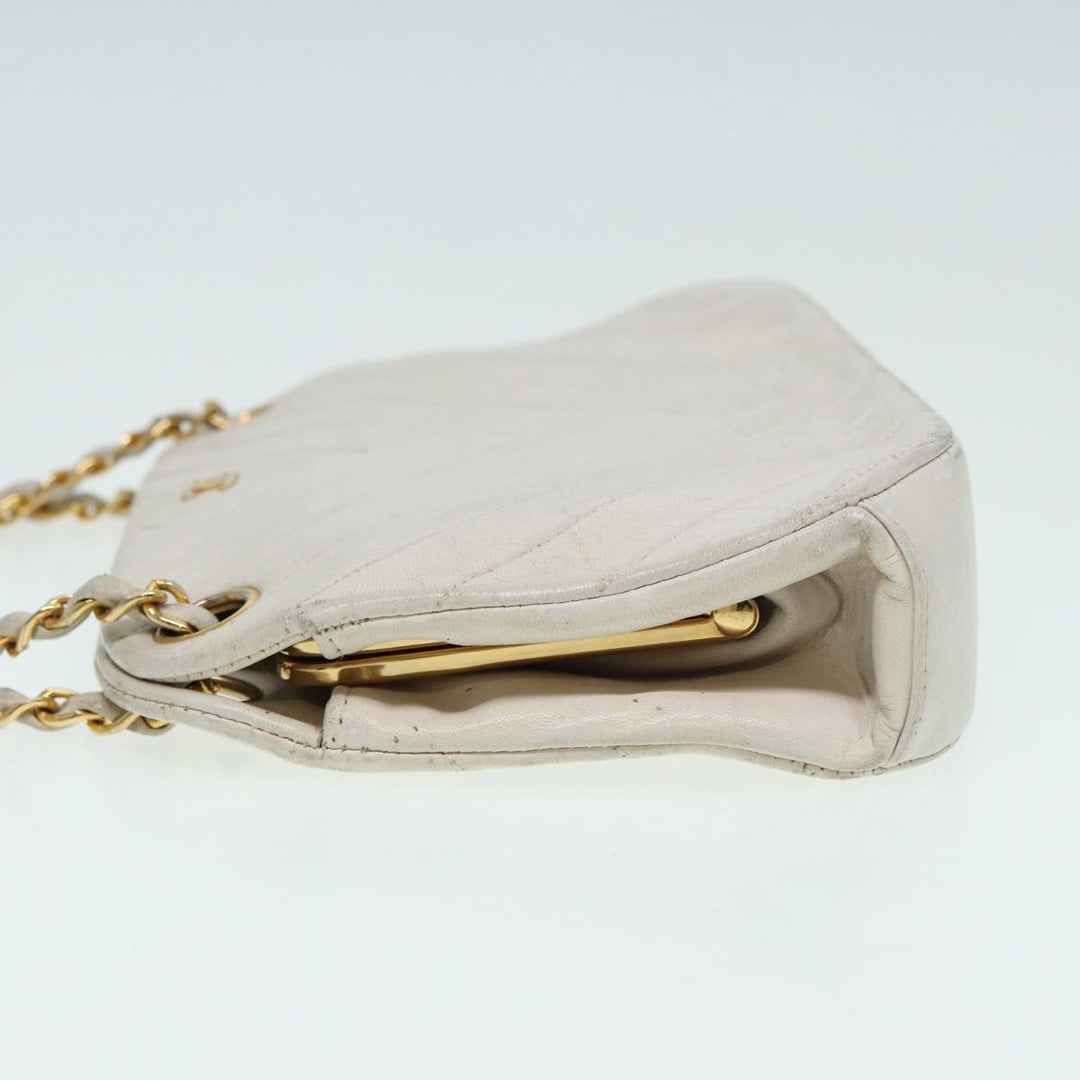 Chanel V Stitch Chain Hand Bag Leather White CC Auth yk14103