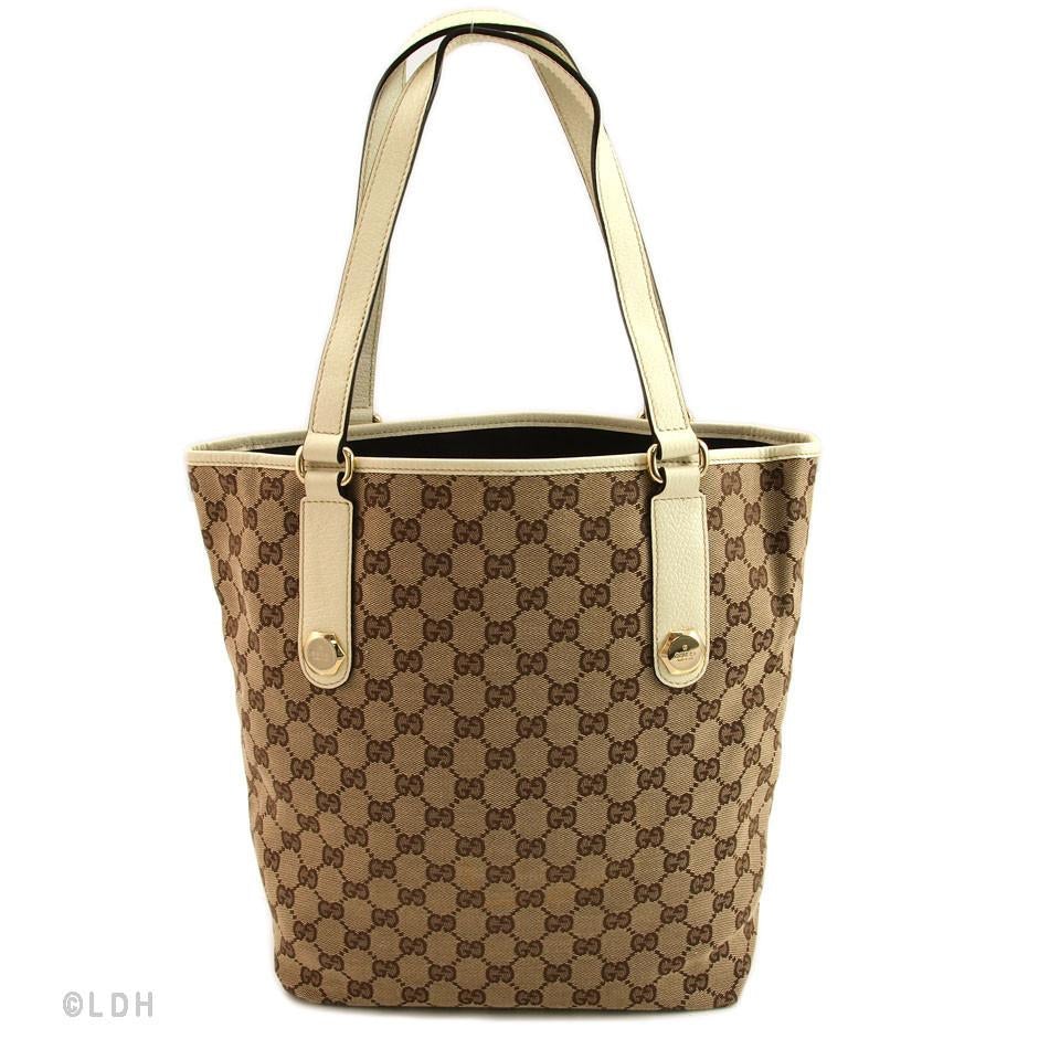 G*G Bucket Tote with White Trim (Indistinguishable)
