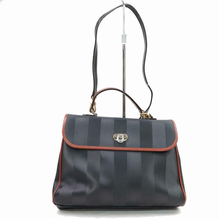 Indistinguishable  Fendi Hand Bag Black (SHC1-14434)