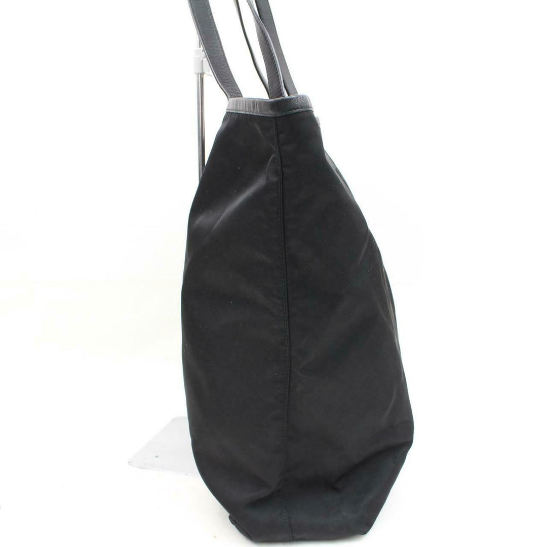 Indistinguishable  Prada Tote Bag Black Nylon (SHC7-10034)