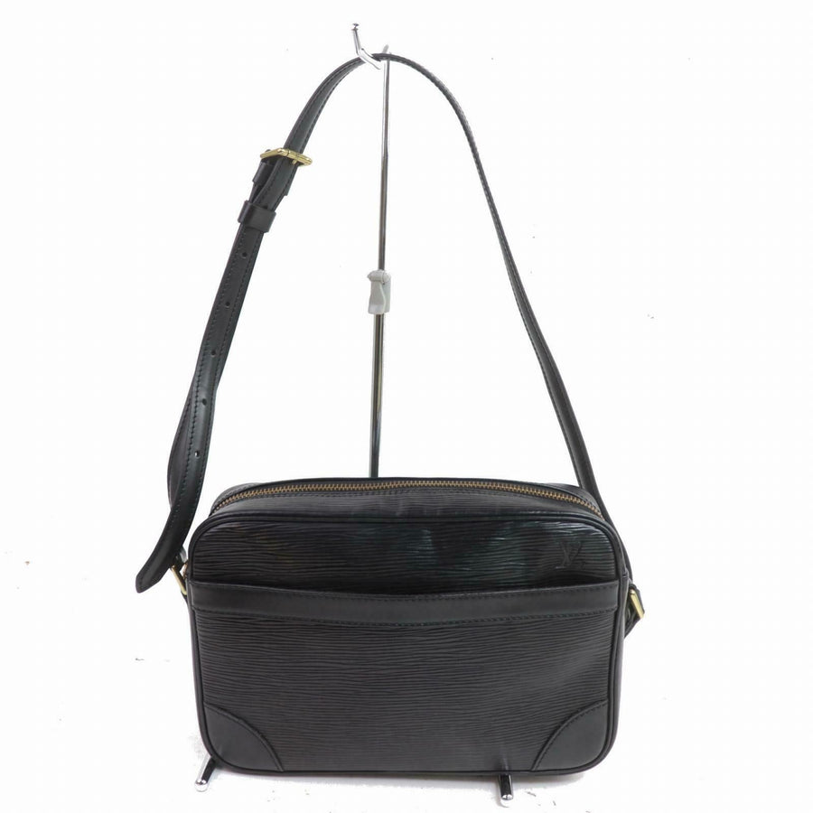 Louis Vuitton Shoulder Bag Trocadero 24 Black Epi (SHC7-10448)