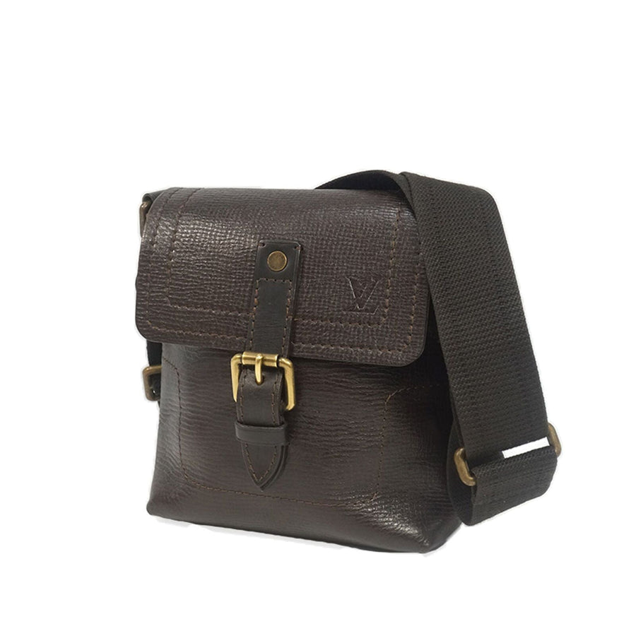Pre-Loved Louis Vuitton Black Calf Leather Utah Yuma France