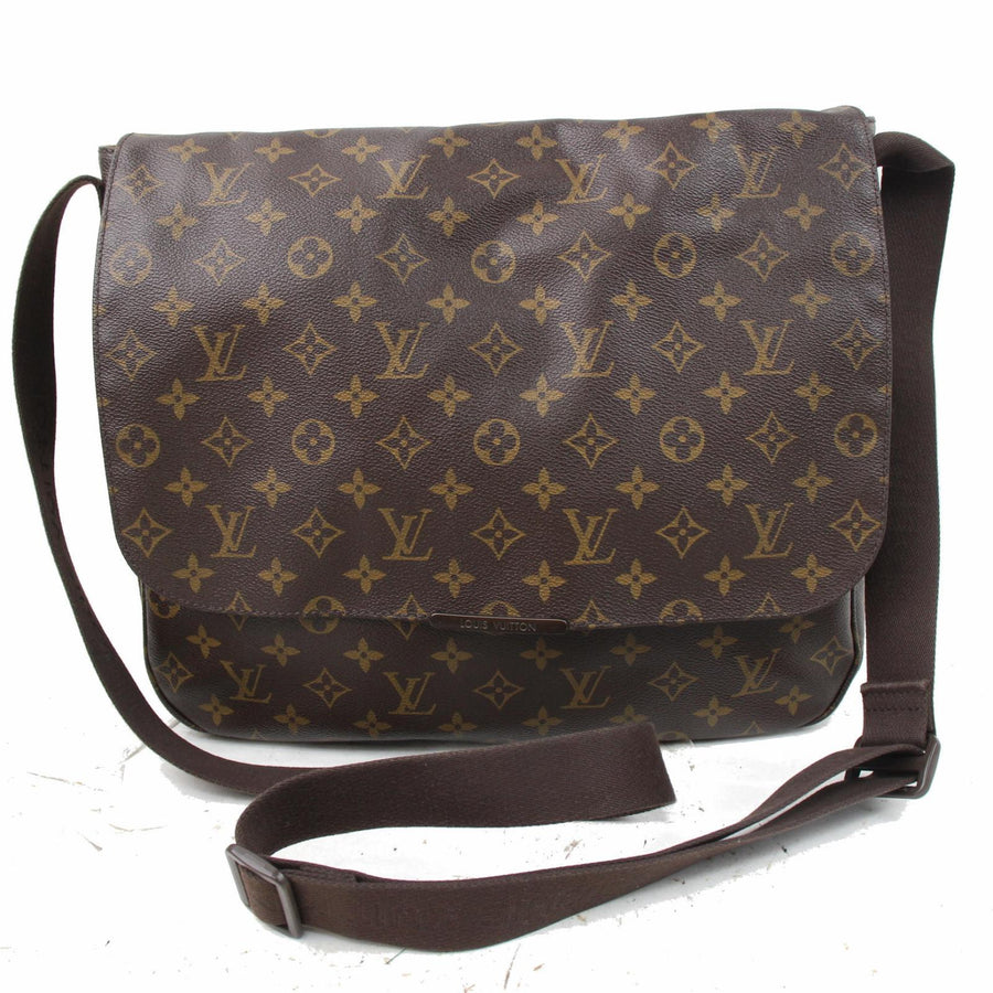 Louis Vuitton Shoulder Bag Messenger Beaubourg Mm  (SHC7-10937)