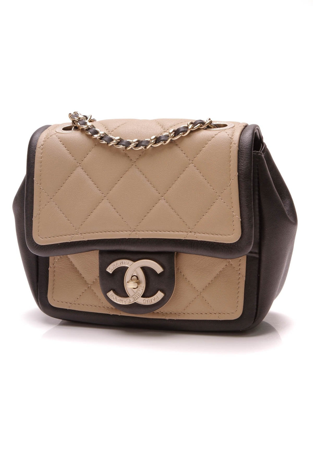 Graphic Mini Flap Bag - Beige/Black