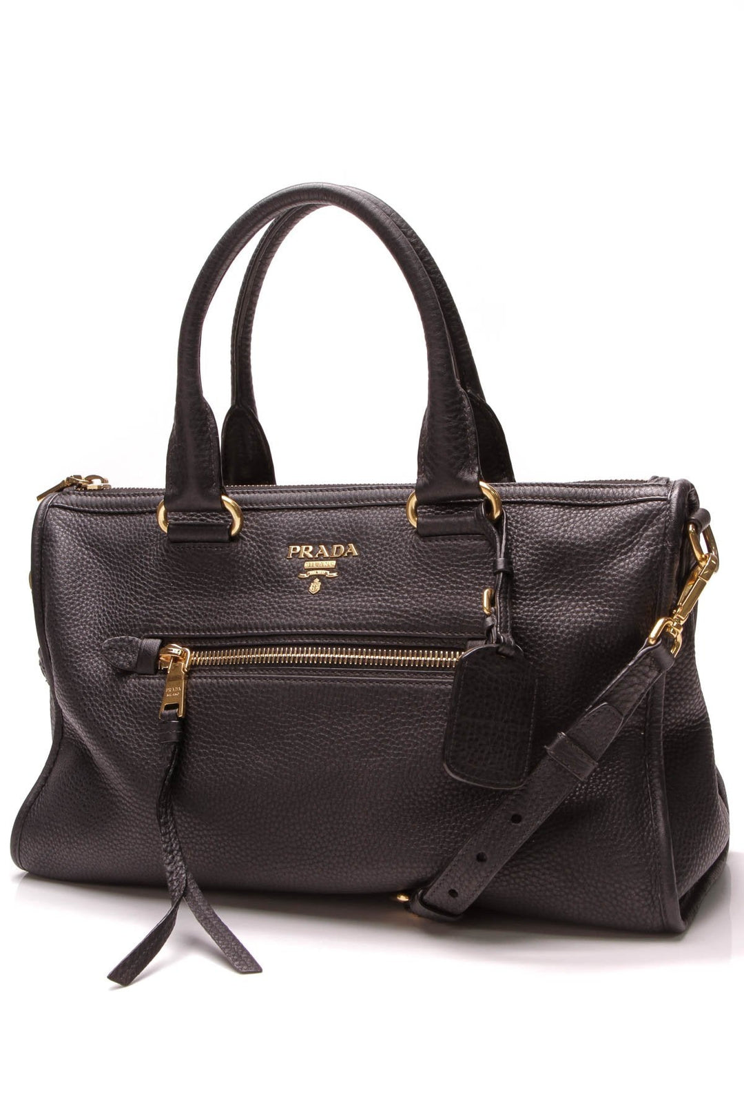 Vitello Daino Zip Tote Bag - Black