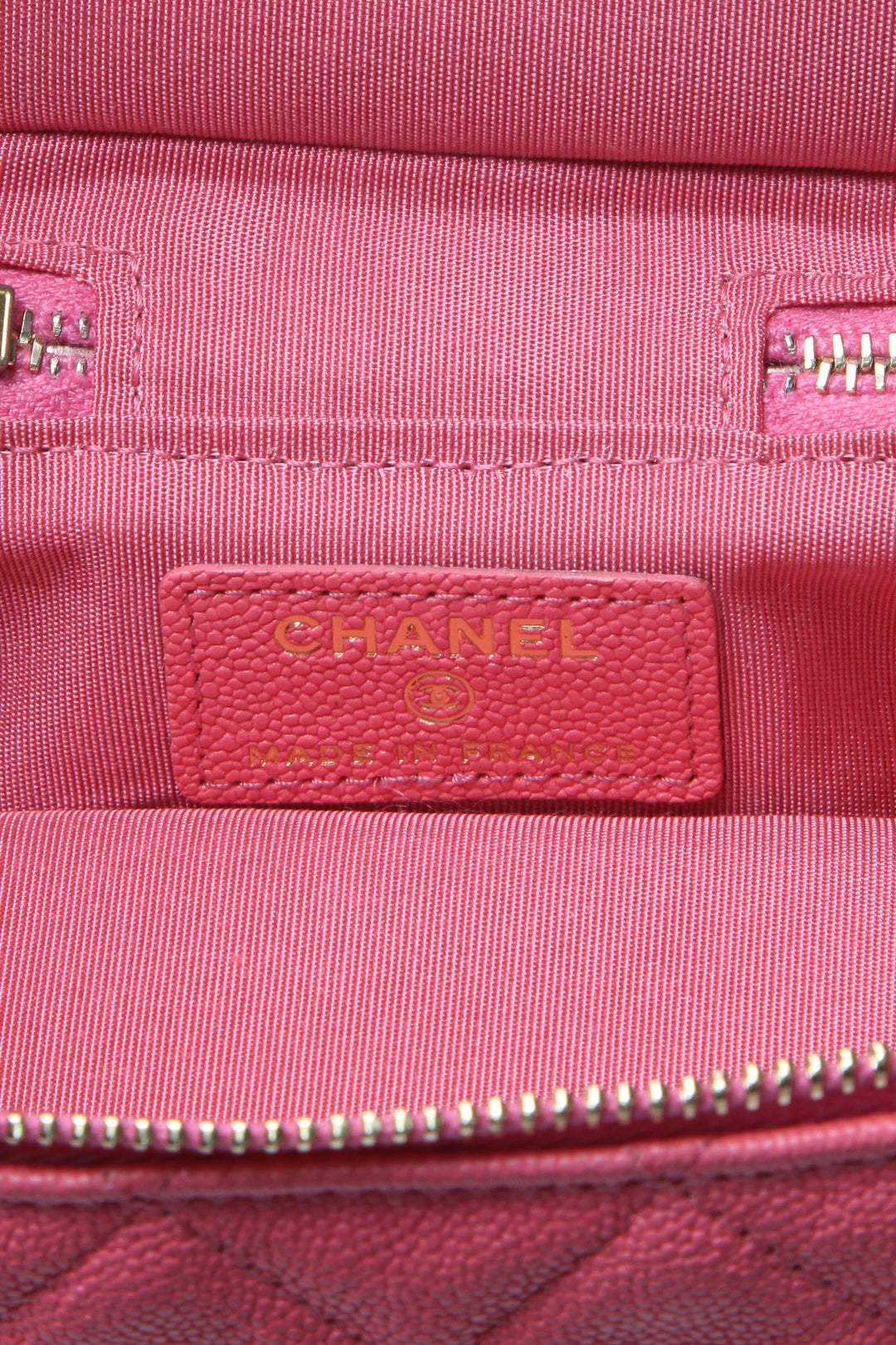 Quilted Extra Small Chain Vanity Case