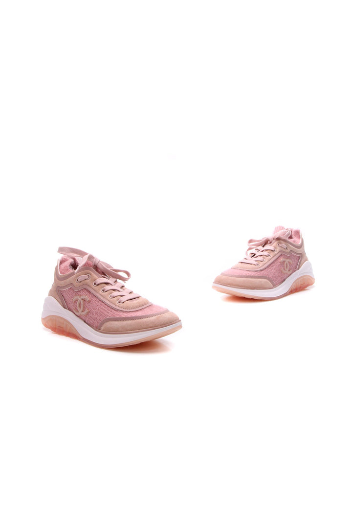 Fuzzy CC Sneakers - Size 37.5