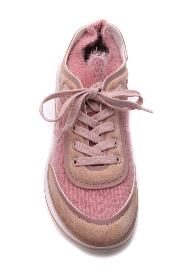 Fuzzy CC Sneakers - Size 37.5