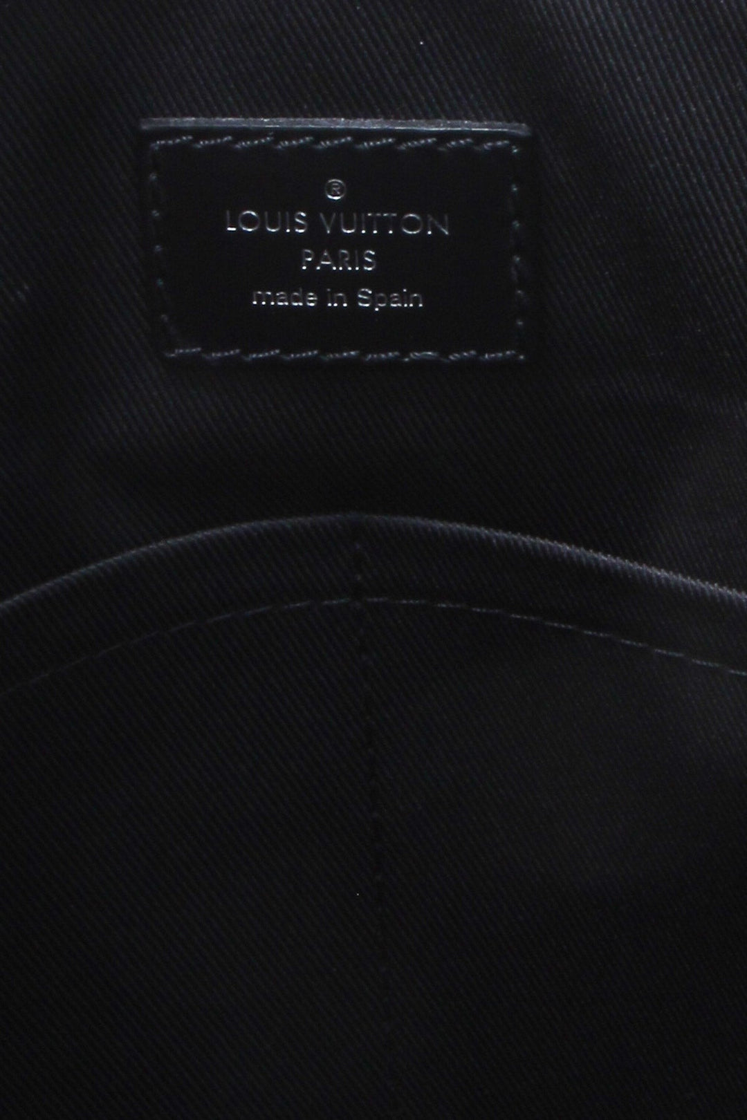 District MM Messenger Bag