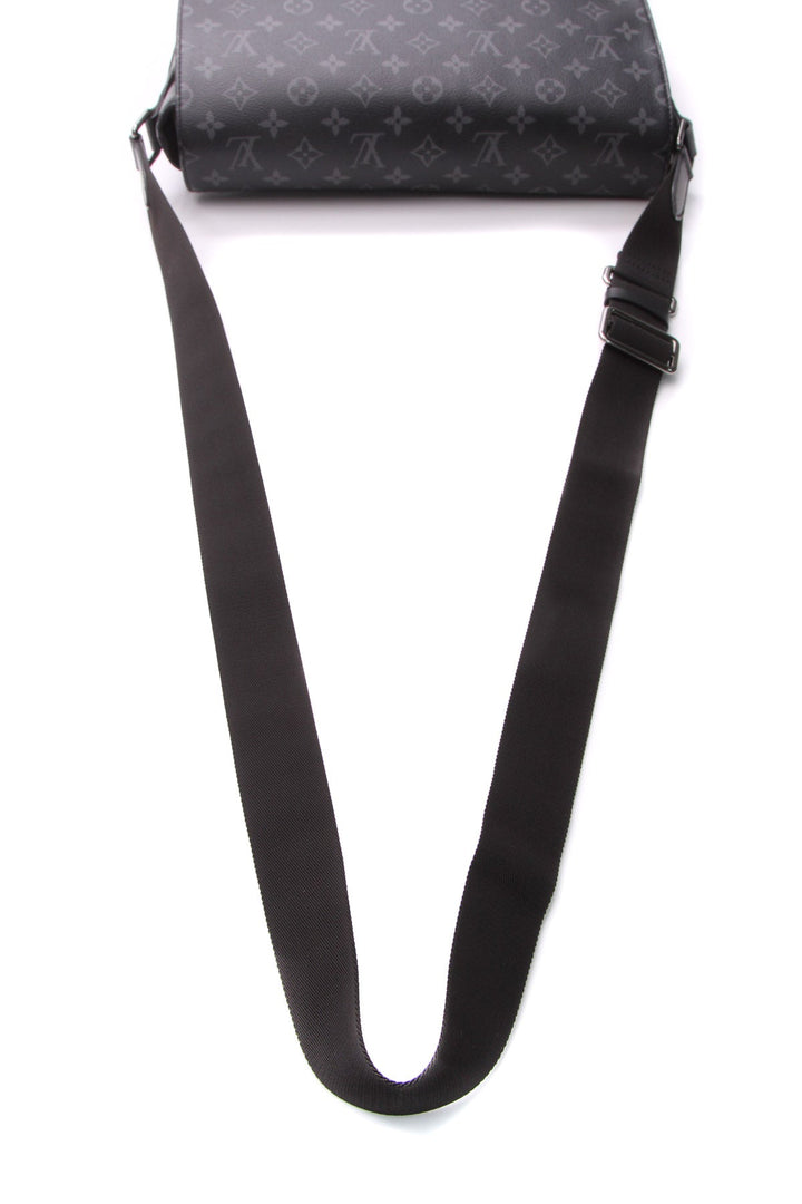 District MM Messenger Bag