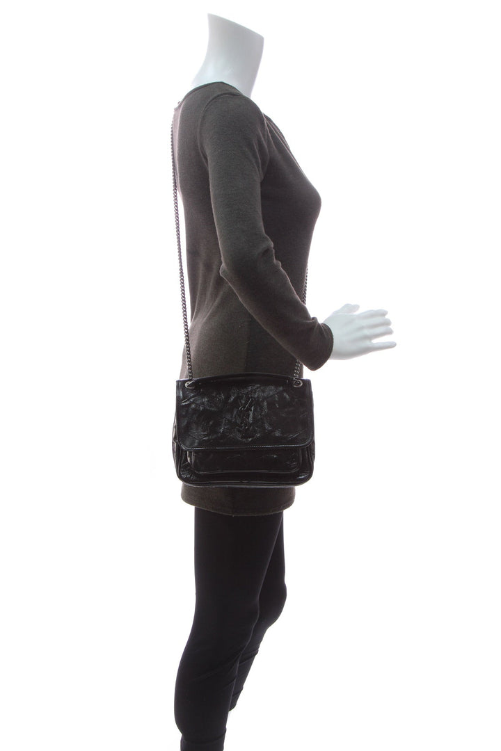Niki Baby Chain Crossbody Bag