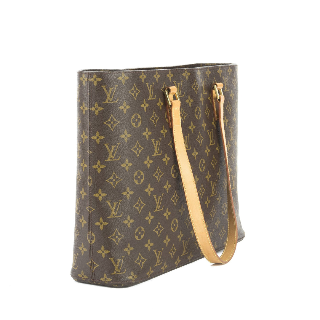 L*V Monogram Luco Tote Bag (Pre Owned)