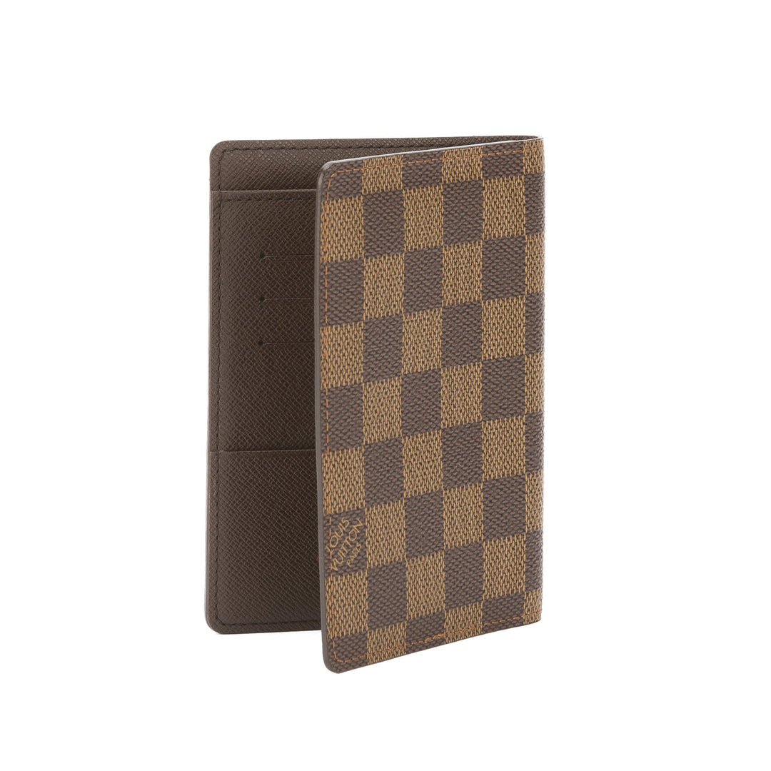 L*V Damier Ebene Couverture Passport Case  (Pre Owned)