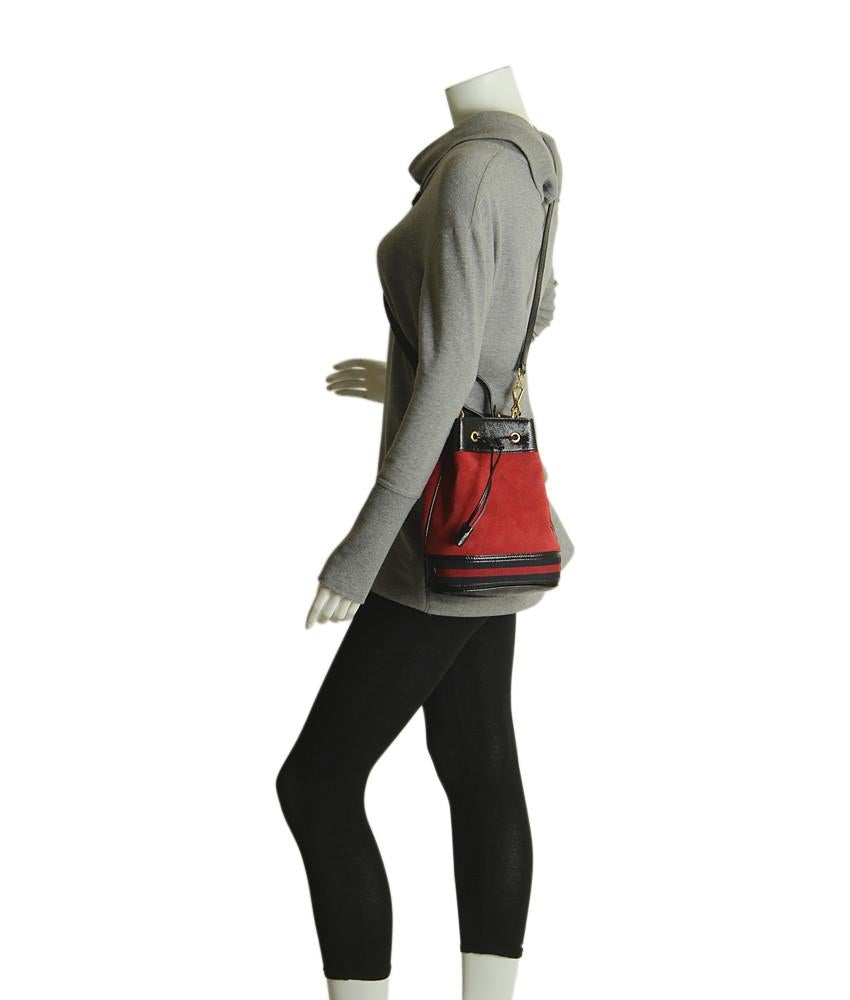 G*G 550621 Small Ophidia Bucket Red Suede Crossbody Bag