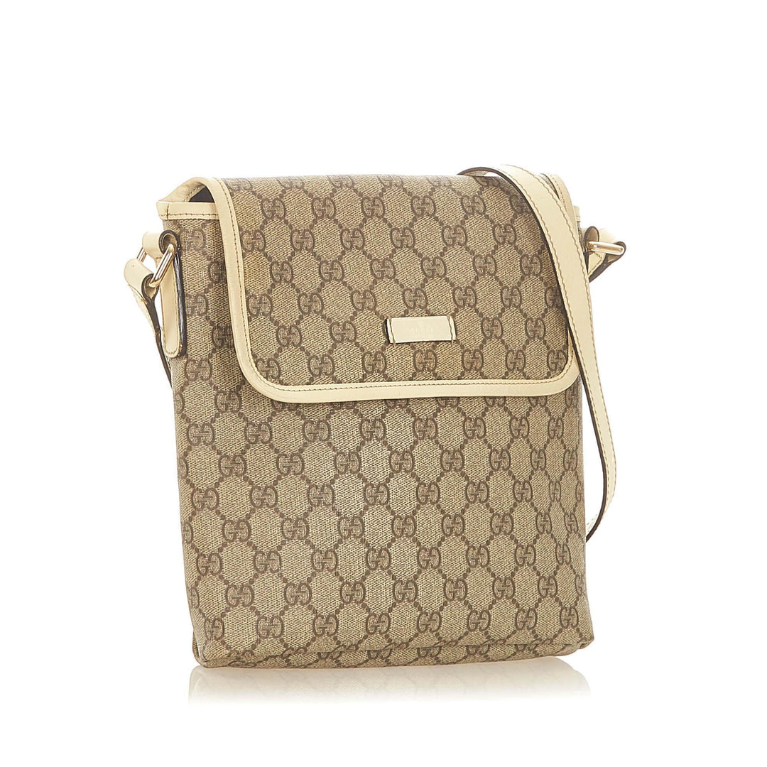 G*G GG Supreme Crossbody Bag (SHG-19981)