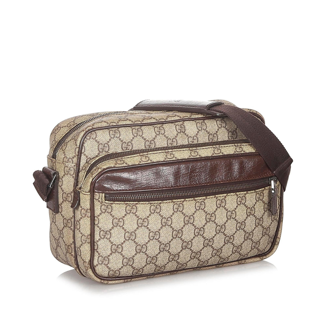 G*G GG Supreme Crossbody Bag (SHG-20629)