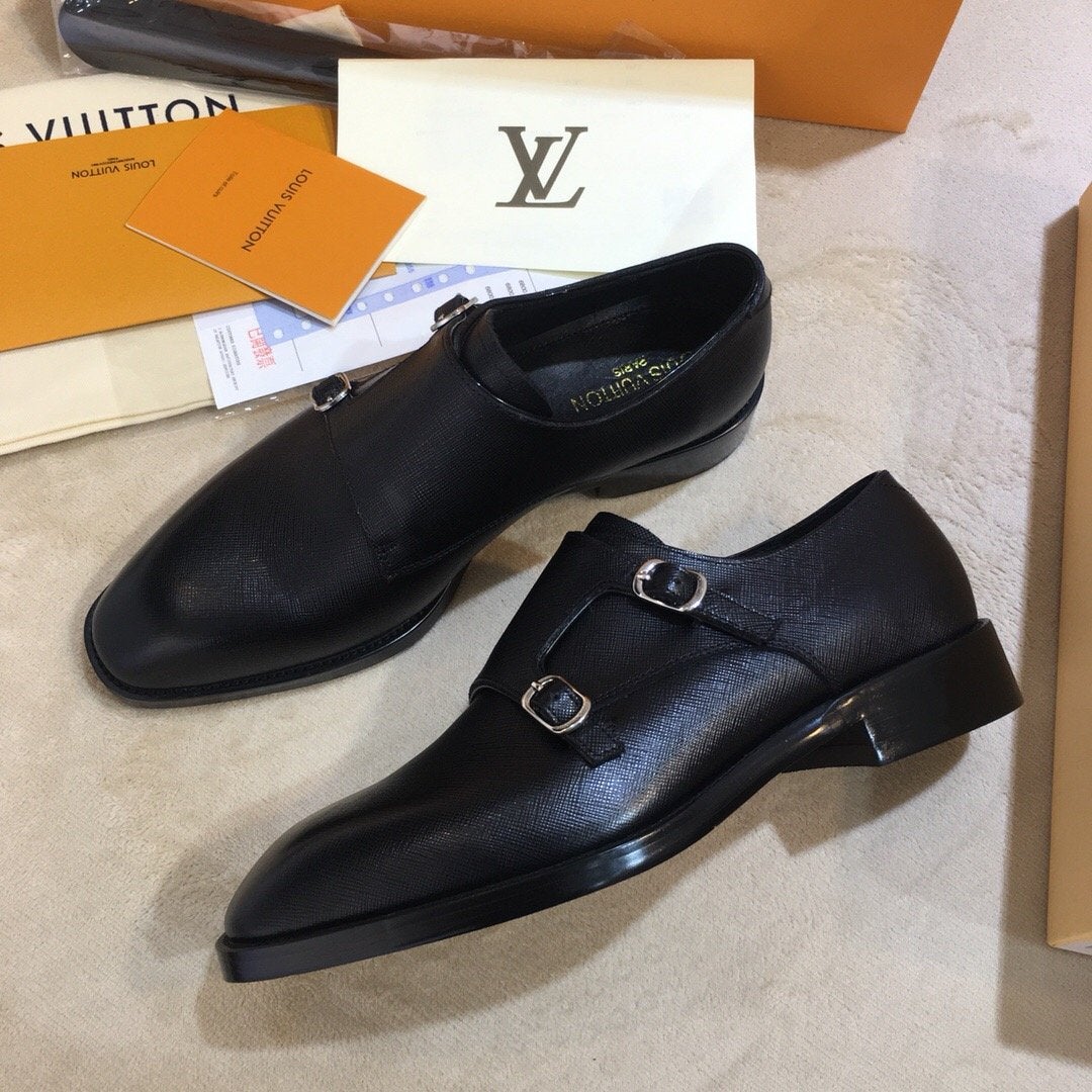 men cow leather shoes ,  size 38-45, SS150