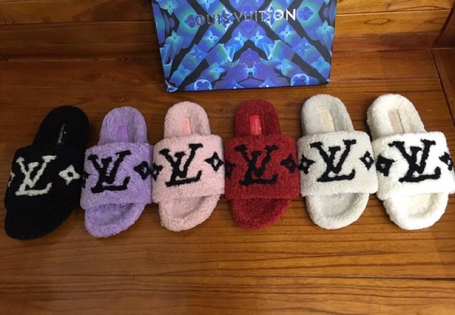 High quality flat slippers size 35-42,SS50