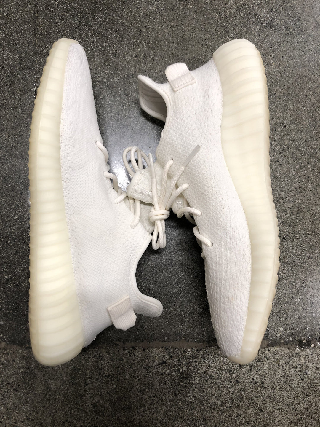 YEEZY BOOST 350 V2 CREAM WHITE- SIZE 12 (WORN)