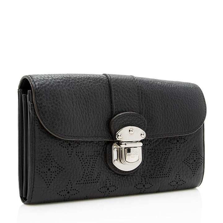 louis-vuitton-monogram-mahina-leather-amelia-wallet-shf-14630