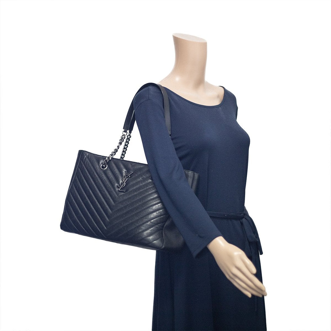Saint Laurent Chevron Tote Black