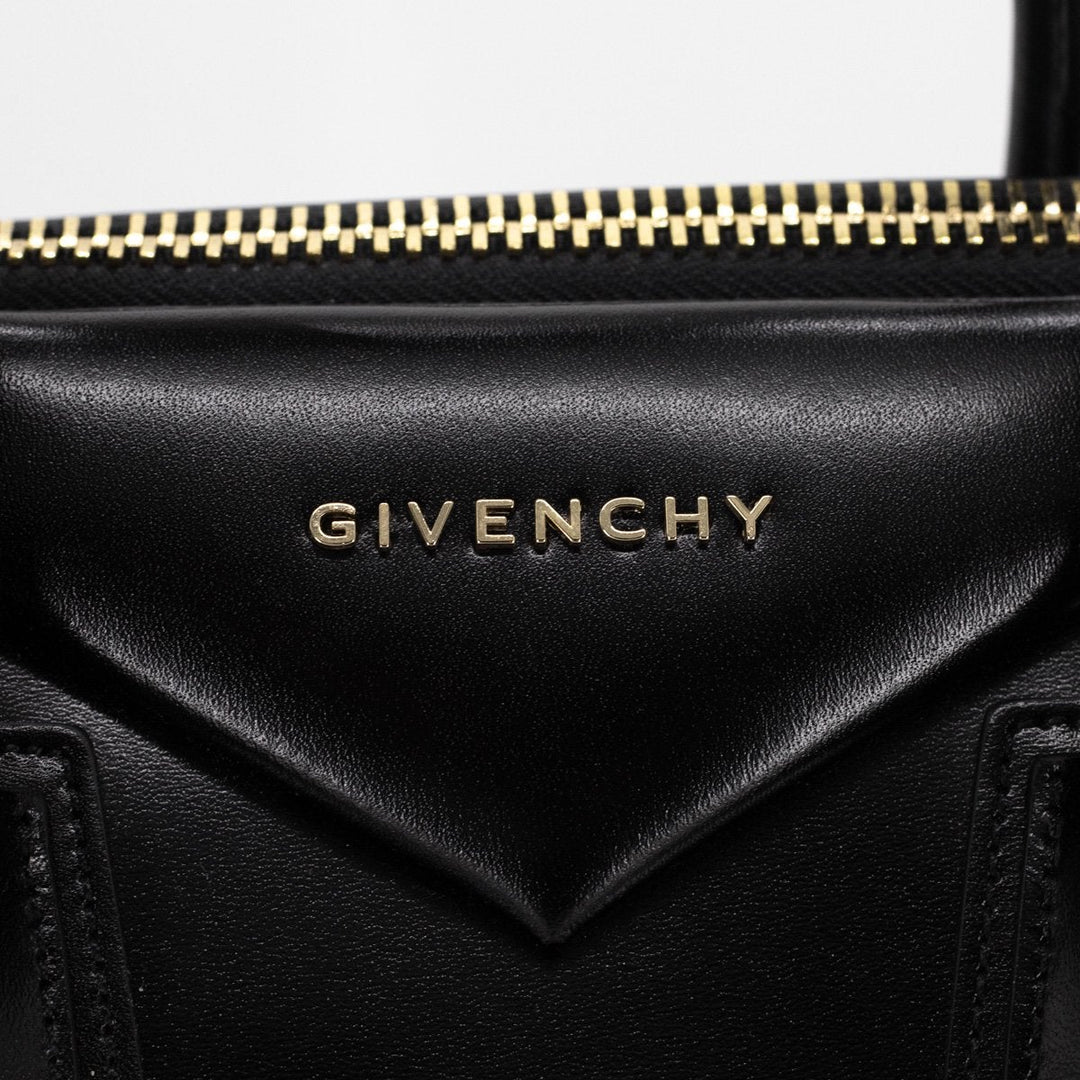 Givenchy Antigona Medium Black