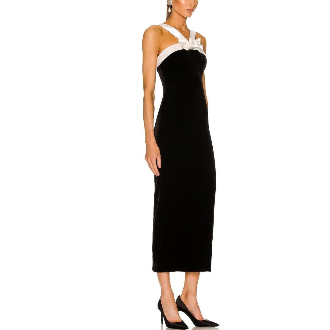Bow-appliqué velvet dress