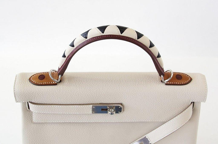 Hermès Kelly 32 Limited Edition Au Gallop Bag