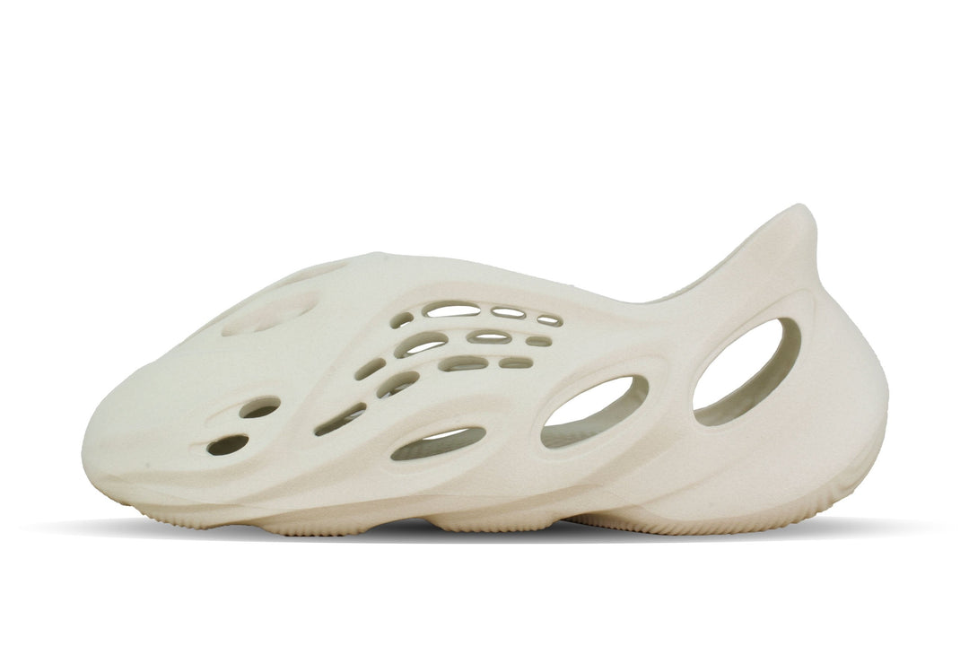Adidas Yeezy Foam Runner "SAND"