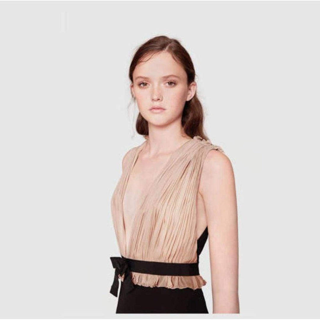 Black Georgette Sleeveless Silk Gown