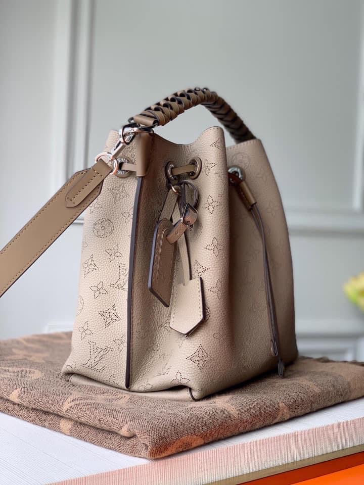 Louis Vuitton Muria Bag